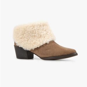 Anthropologie‎ All Black Snowcap Taupe Suede Shearling Ankle Boots Booties 40.5